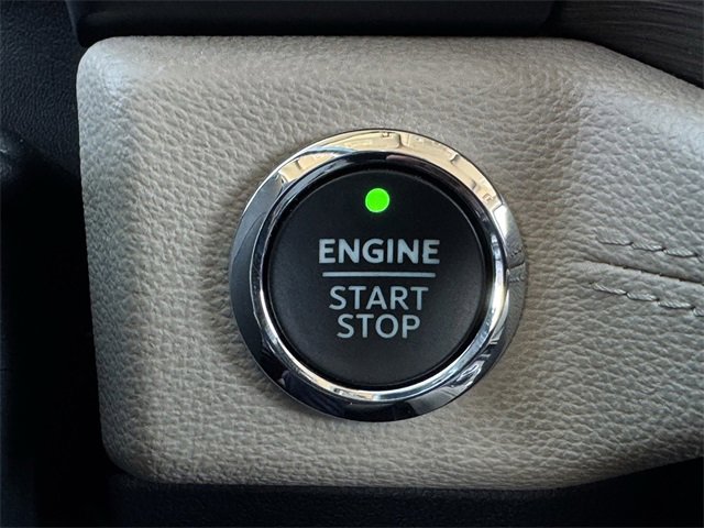 Certified 2024 Ford Expedition Limited image 21