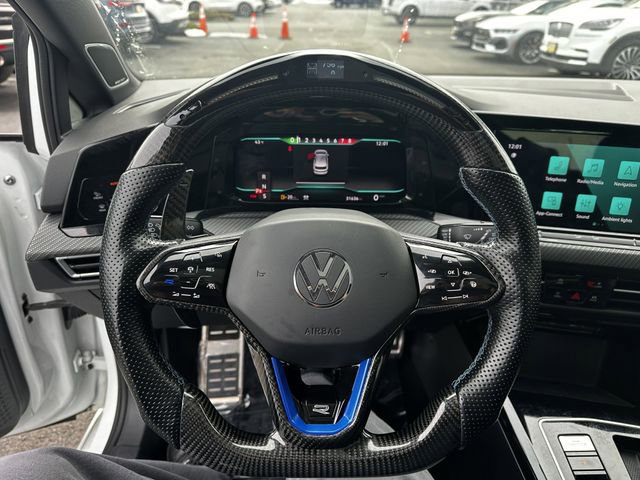 Used 2024 Volkswagen Golf R image 30