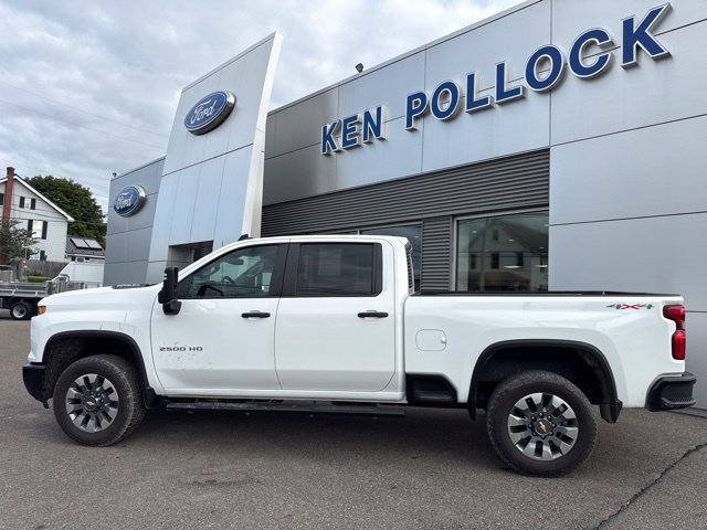 Used 2024 Chevrolet Silverado 2500 Custom w/ Custom Value Package AWD/4WD image 9