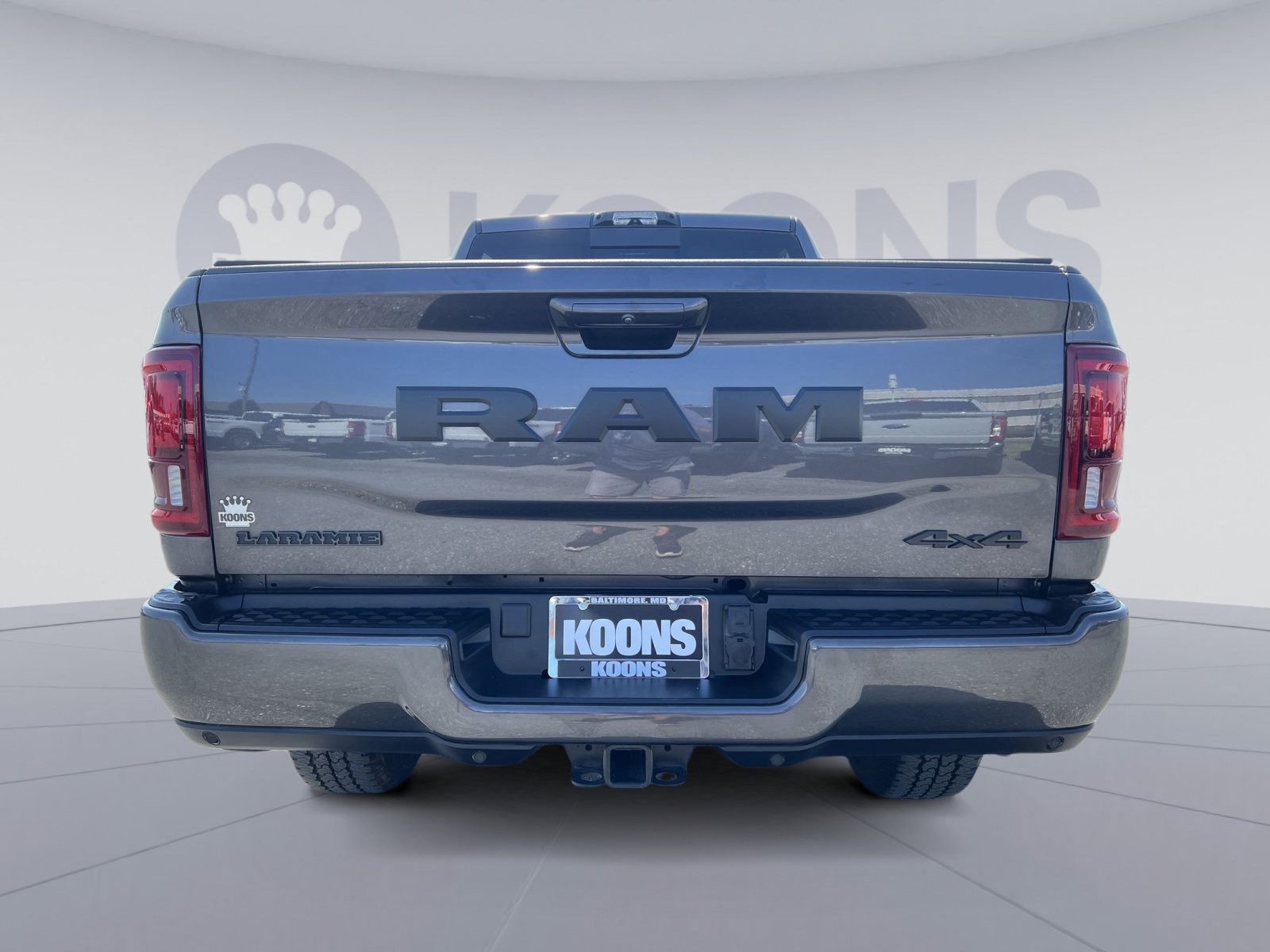 Used 2025 RAM 2500 Laramie AWD/4WD image 5
