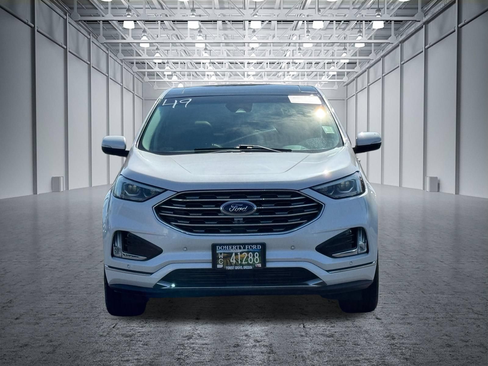 Certified 2019 Ford Edge Titanium w/ Equipment Group 301A AWD/4WD image 9