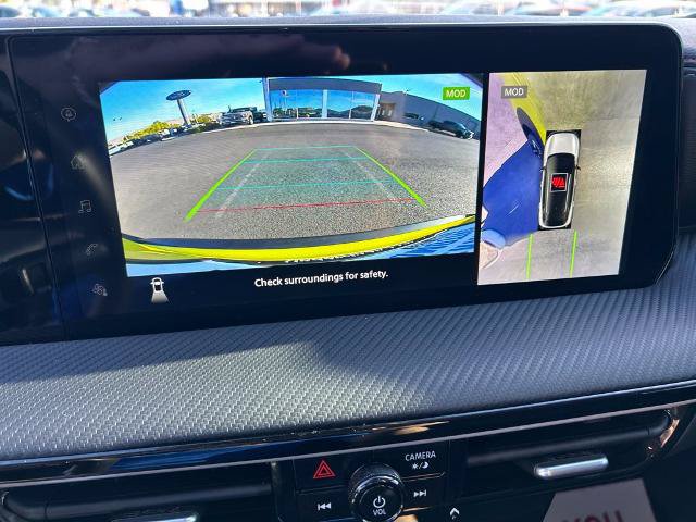 Used 2025 Nissan Kicks SR FWD image 23