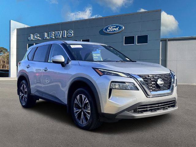 Used 2023 Nissan Rogue SV