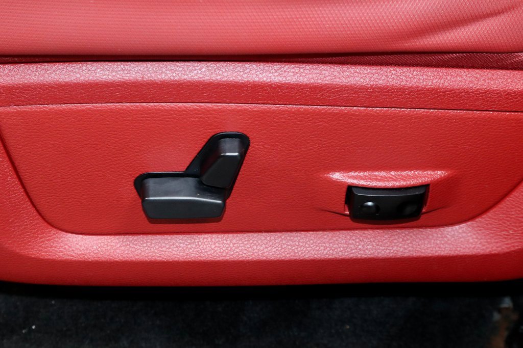 Used 2017 RAM 1500 Rebel w/ Luxury Group image 26