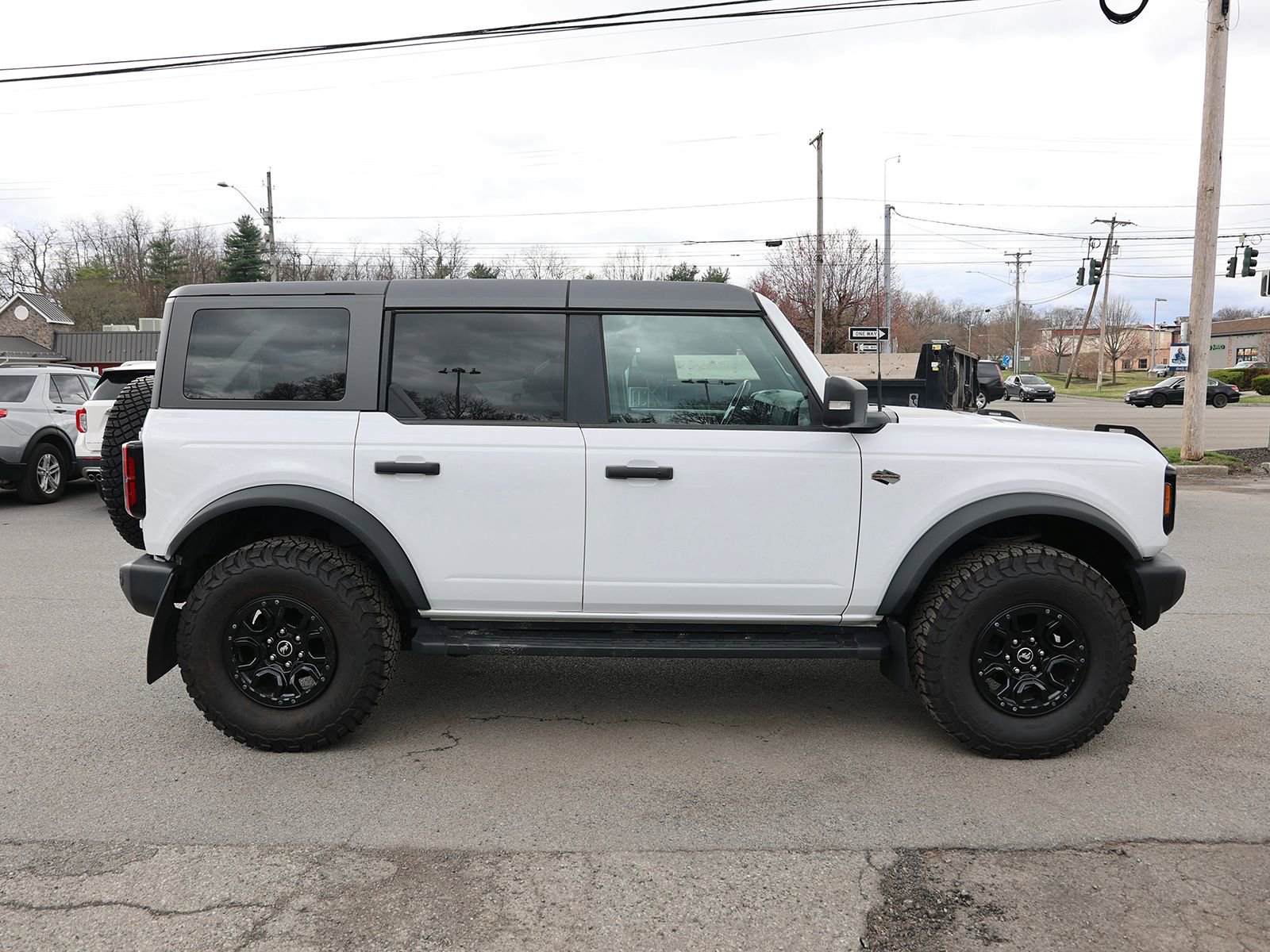 Certified 2022 Ford Bronco Wildtrak AWD/4WD image 8
