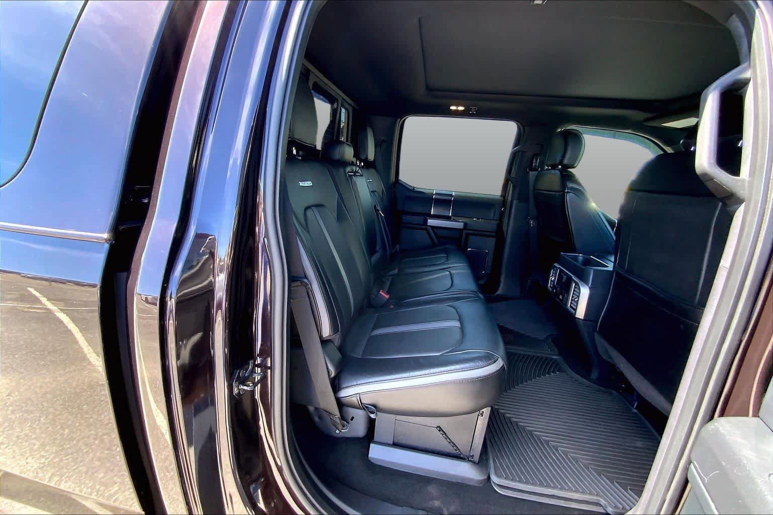 Certified 2019 Ford F250 Platinum w/ Platinum Ultimate Package AWD/4WD image 20