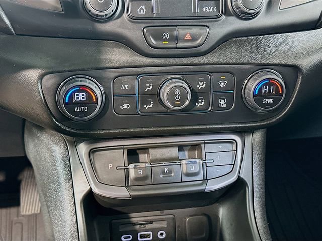 Used 2022 GMC Terrain AT4 w/ Infotainment Package II image 23