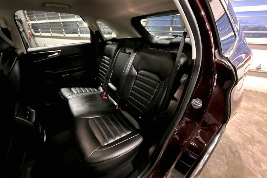 Certified 2024 Ford Edge SEL w/ Convenience Package image 24