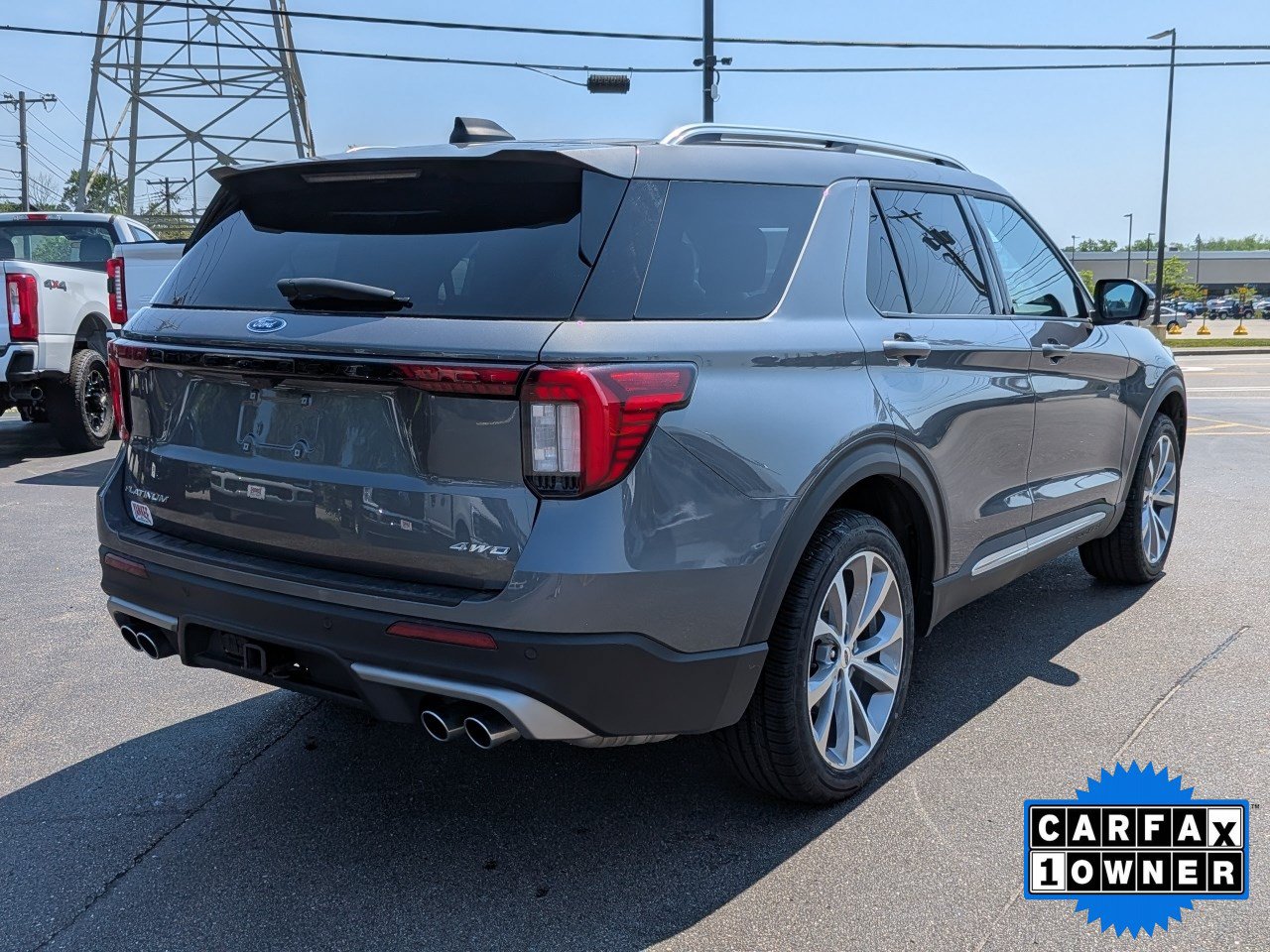 Certified 2025 Ford Explorer Platinum w/ Ultimate Package AWD/4WD image 4