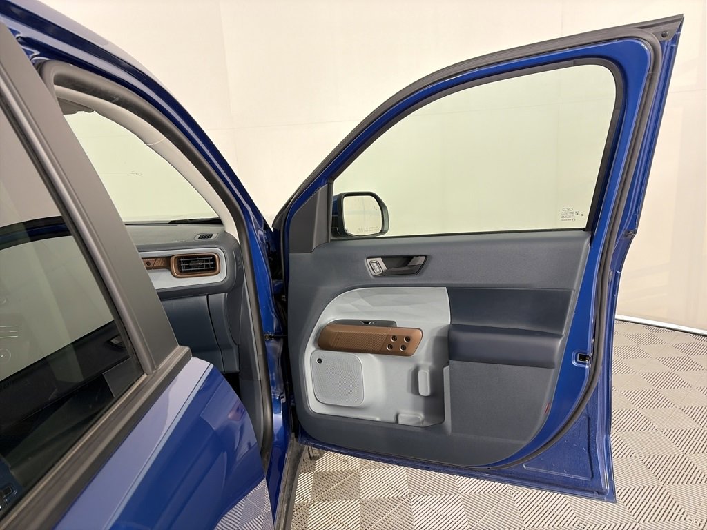 Certified 2023 Ford Maverick Lariat w/ Lariat Luxury Package image 30