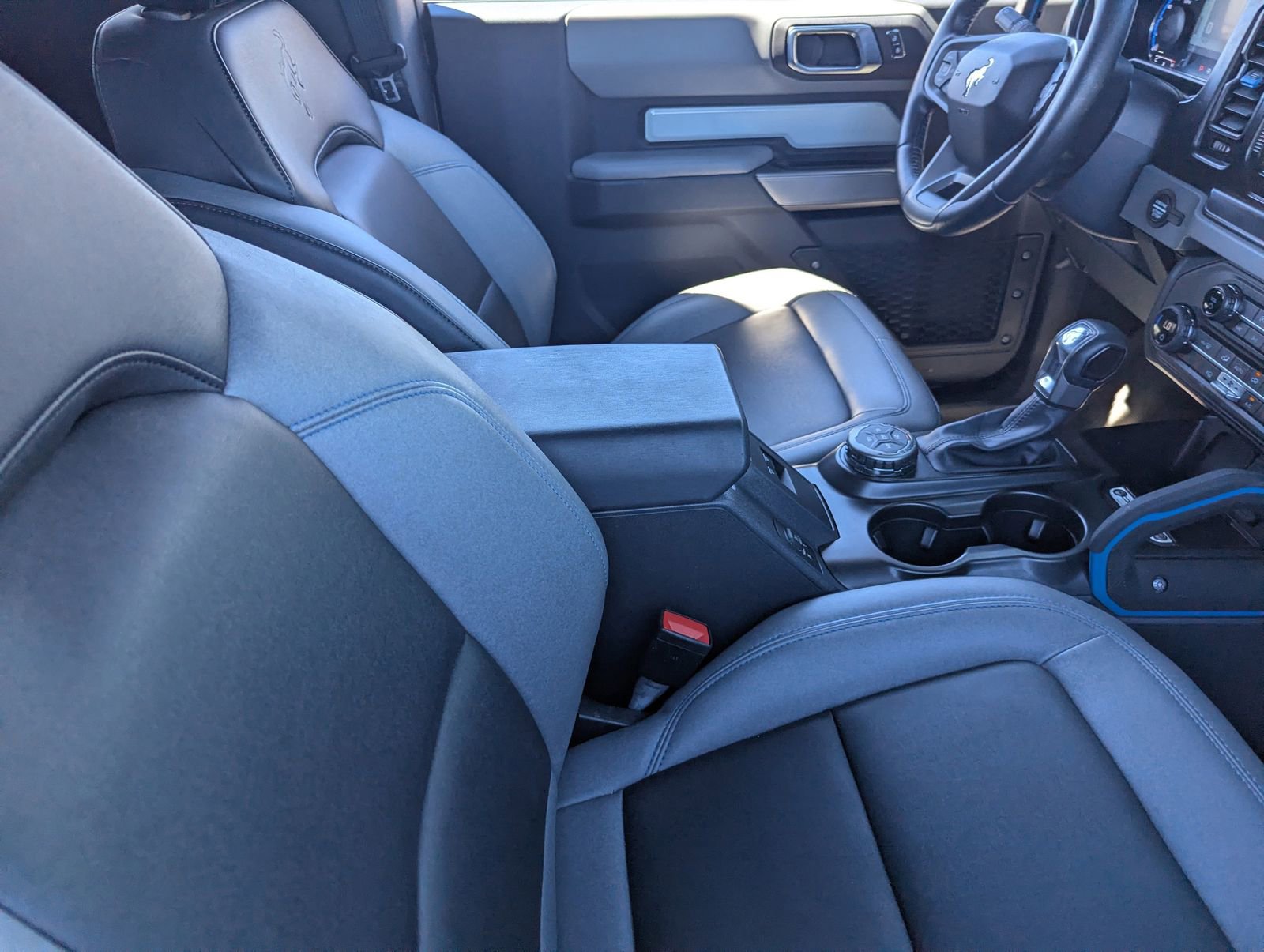 Certified 2023 Ford Bronco Black Diamond image 11