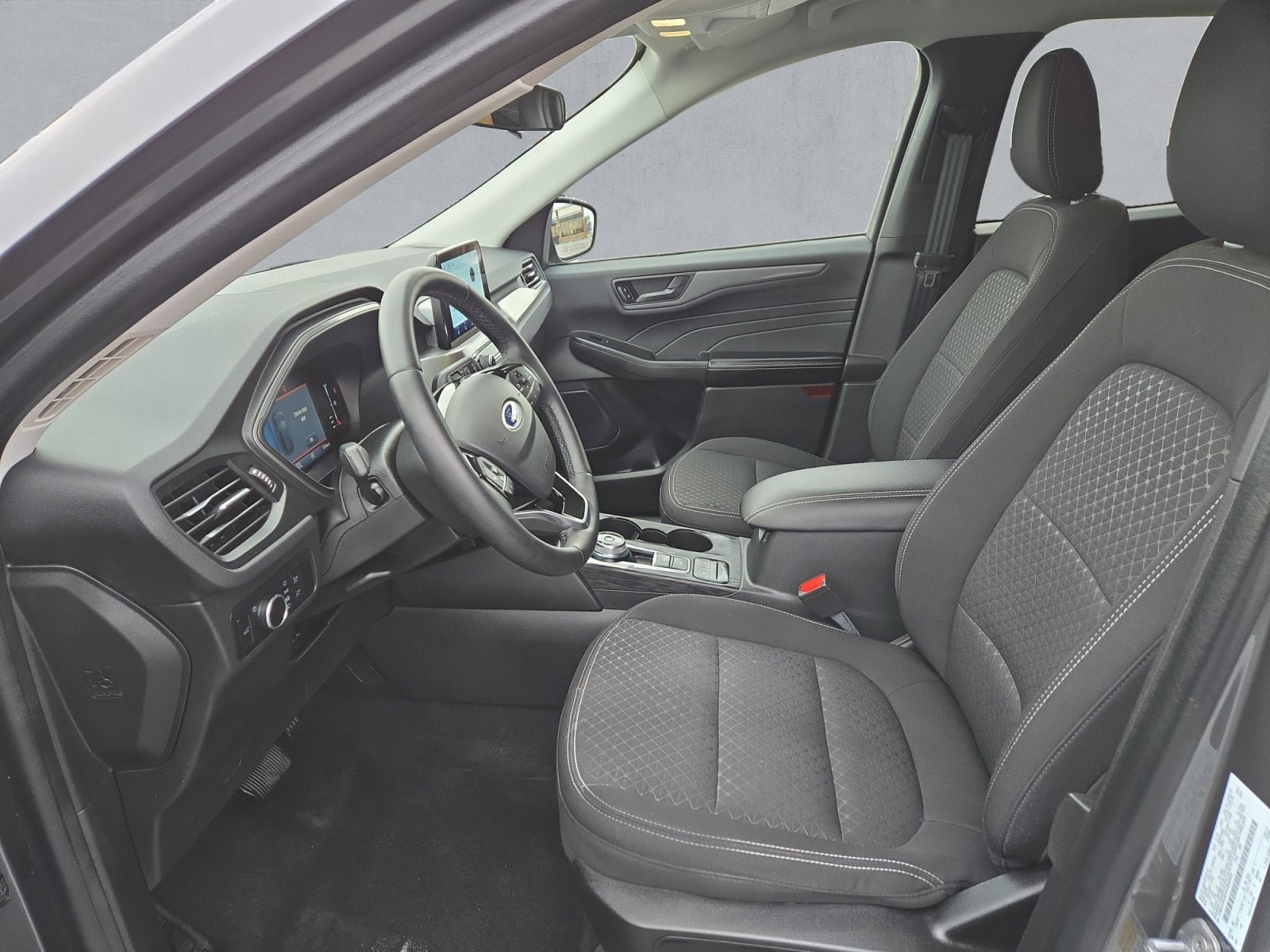 Certified 2023 Ford Escape Active AWD/4WD image 11