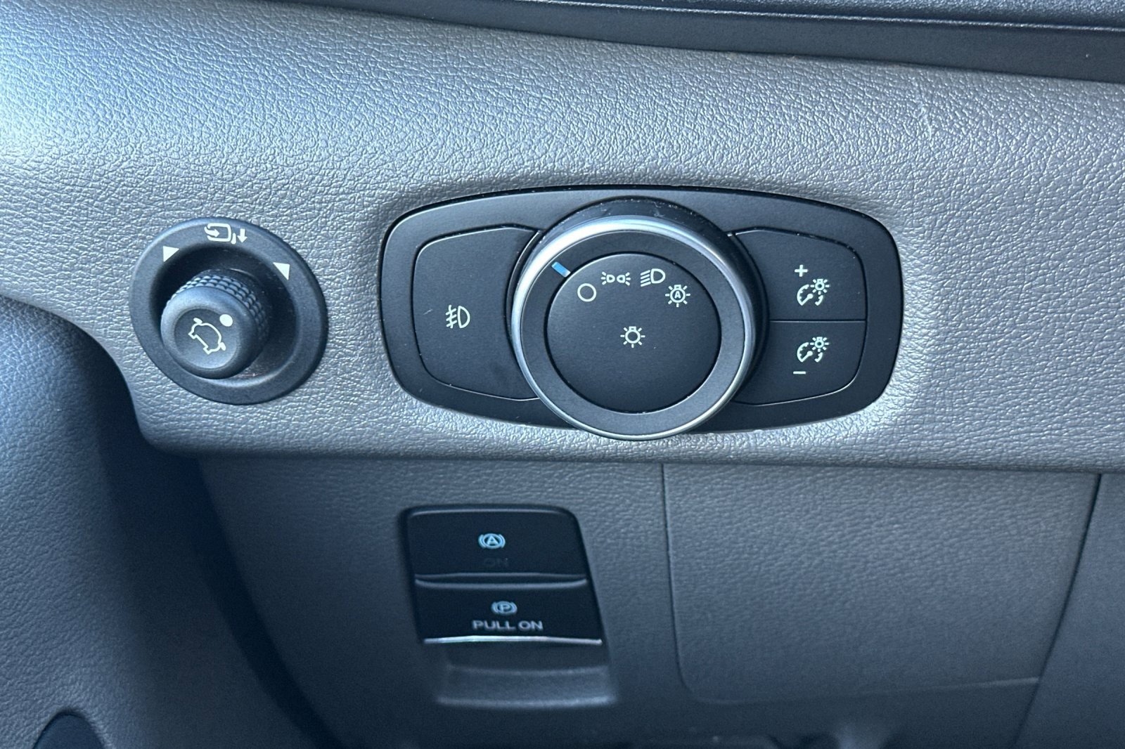 Certified 2021 Ford Transit 350 XLT image 29