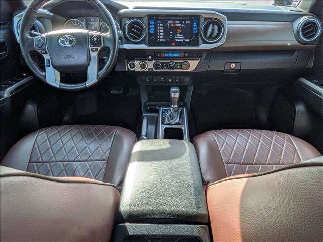 Used 2017 Toyota Tacoma Limited w/ Tow Package AWD/4WD image 17
