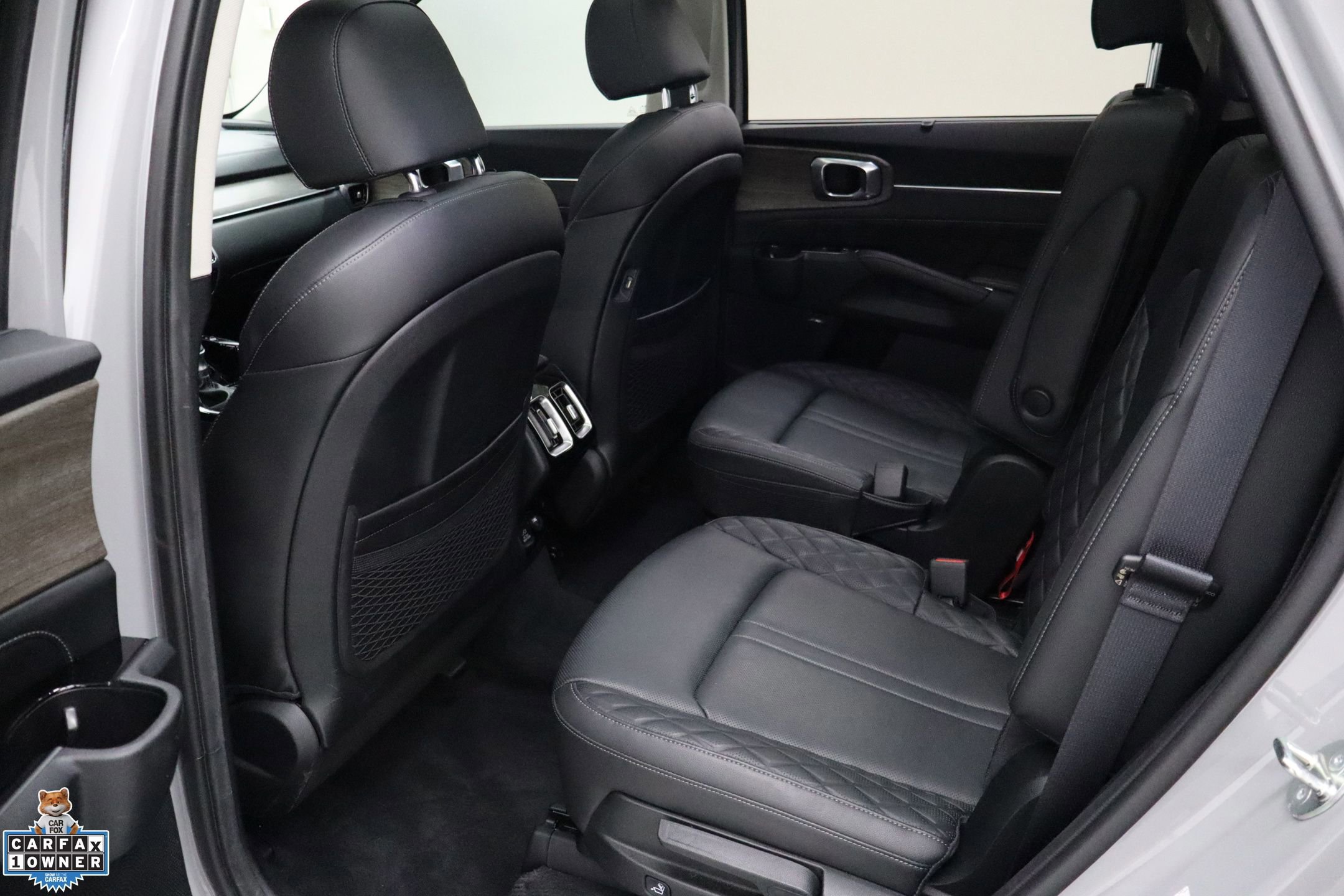 Used 2023 Kia Sorento SX Prestige image 24