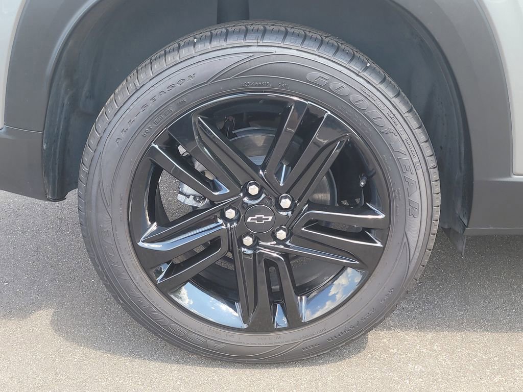 Used 2024 Chevrolet Trax ACTIV image 5