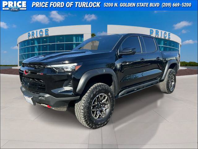 Used 2024 Chevrolet Colorado ZR2 w/ ZR2 Convenience Package III AWD/4WD image 1