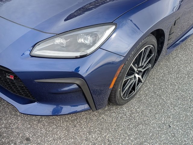 Used 2023 Toyota GR86 BASE image 10