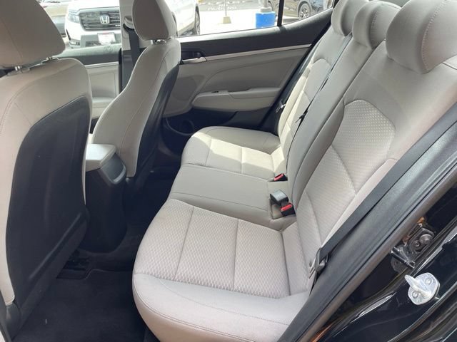Used 2020 Hyundai Elantra SE FWD image 35