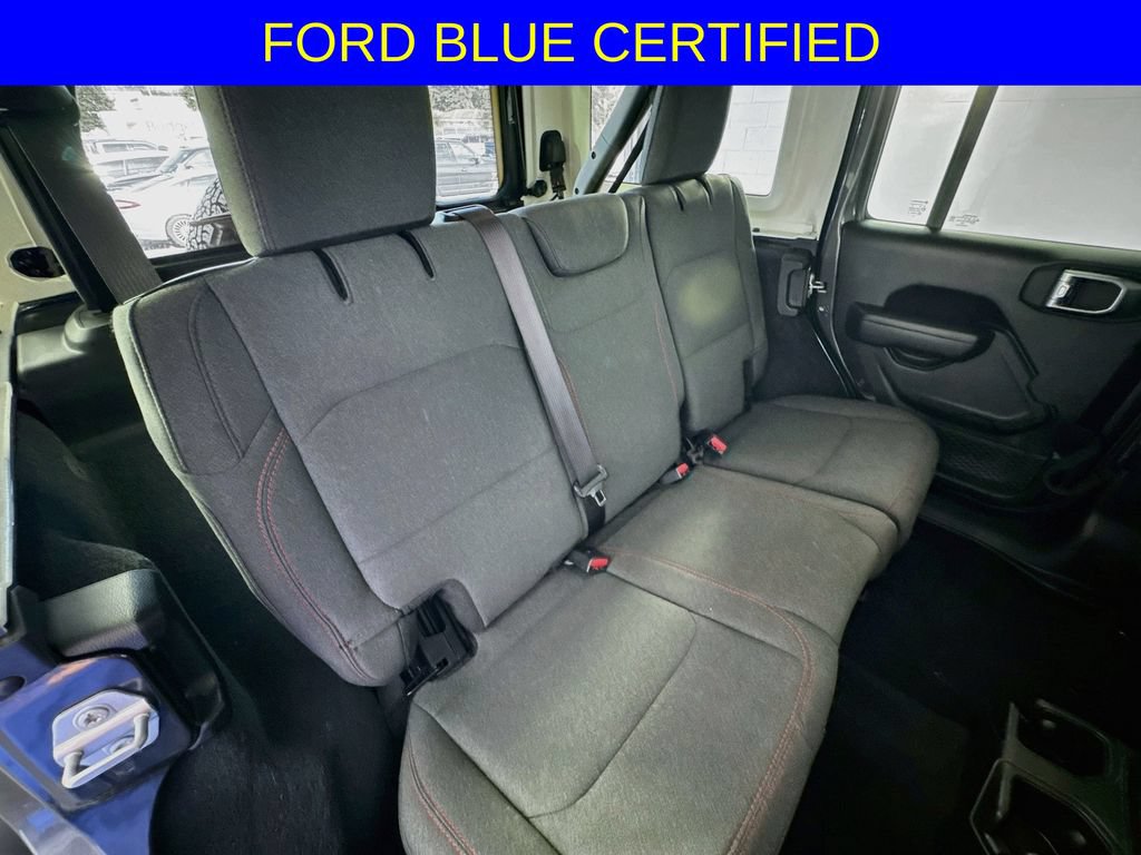 Used 2025 Jeep Wrangler Unlimited Rubicon AWD/4WD image 28