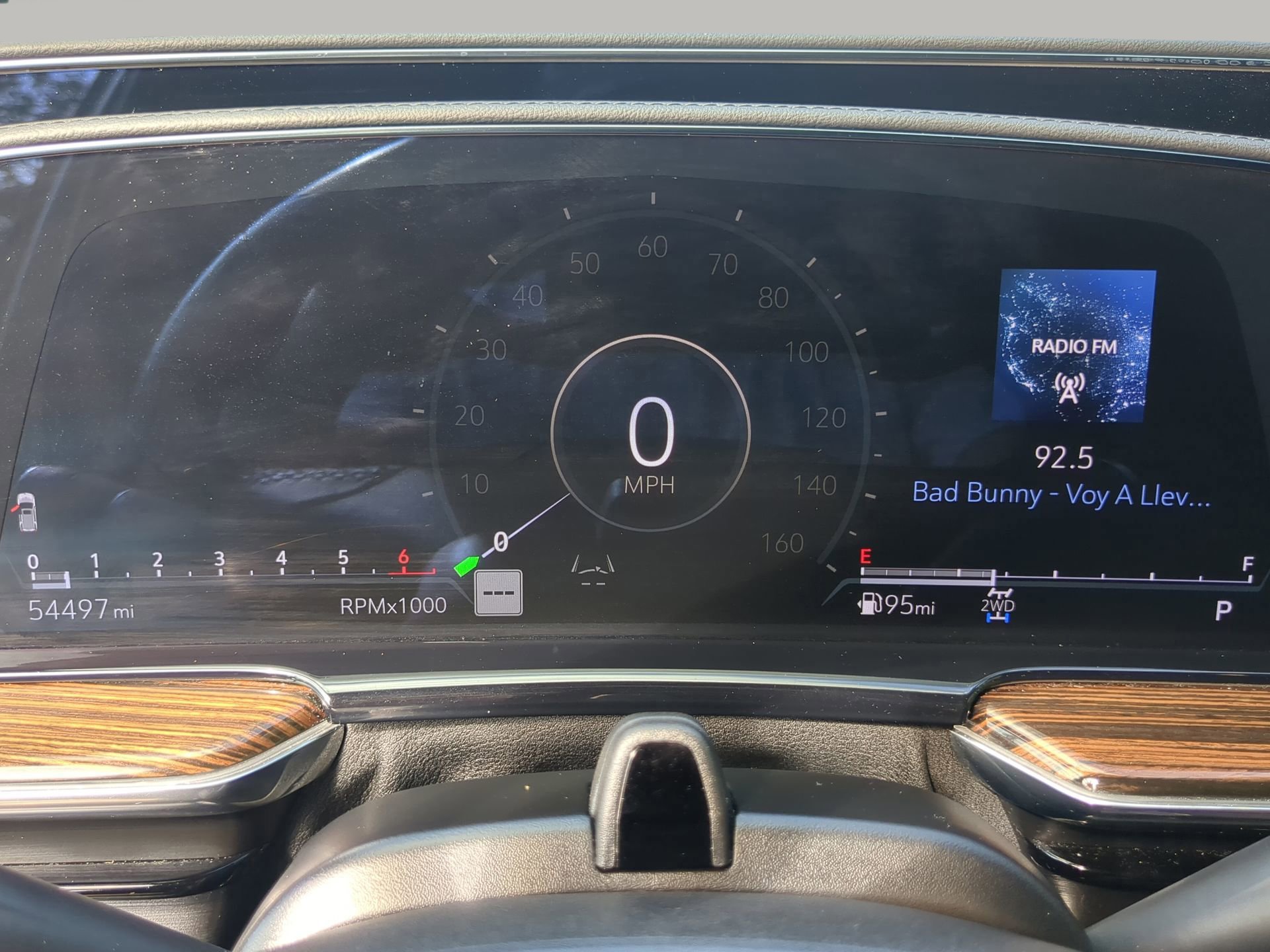 Used 2023 Cadillac Escalade Premium Luxury image 63