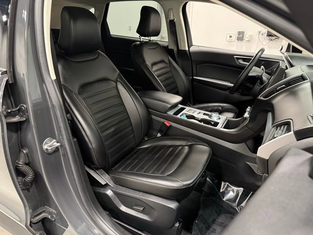 Certified 2021 Ford Edge SEL w/ Convenience Package image 35