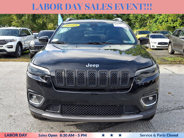 Used 2019 Jeep Cherokee Limited AWD/4WD image 3