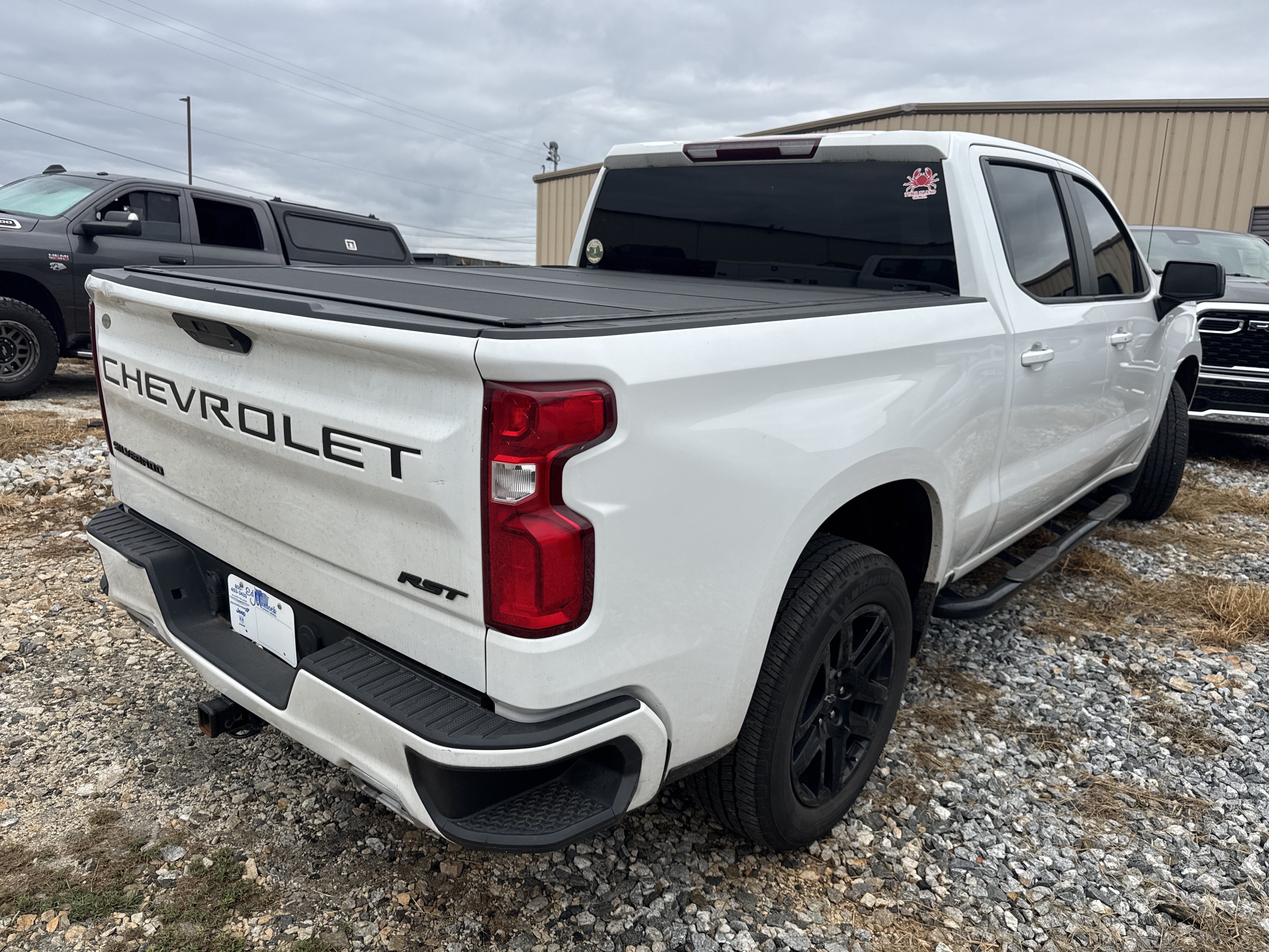 Used 2022 Chevrolet Silverado 1500 RST AWD/4WD image 4