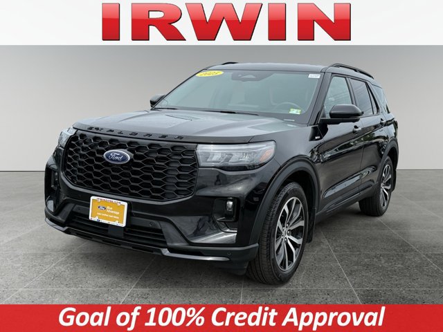 Certified 2025 Ford Explorer ST-Line AWD/4WD image 1