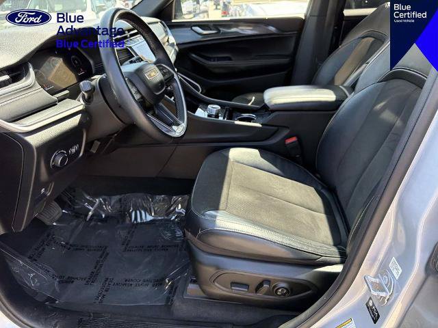Used 2021 Jeep Grand Cherokee L Laredo RWD image 18