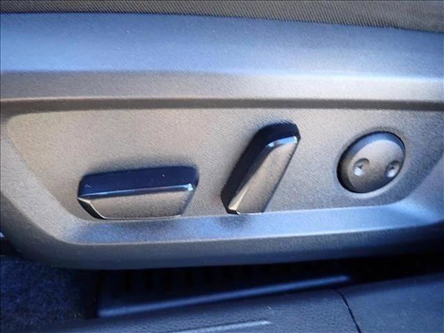 Used 2022 Nissan Rogue SV image 13