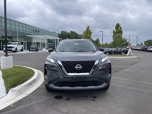 Used 2023 Nissan Rogue S AWD/4WD image 8