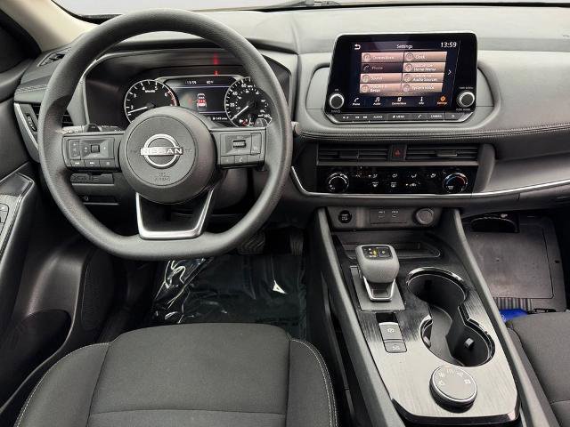 Used 2024 Nissan Rogue S image 11