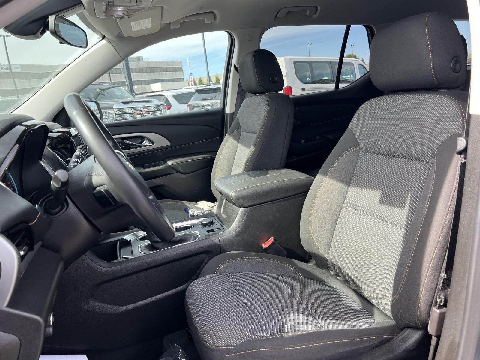 Used 2021 Chevrolet Traverse LT AWD/4WD image 13