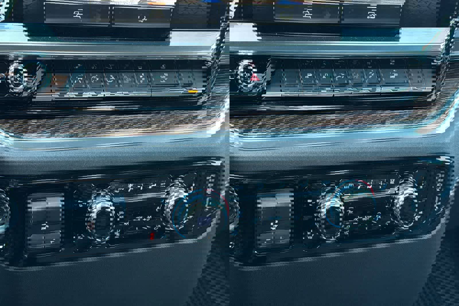 Used 2025 GMC Sierra 1500 Elevation image 20