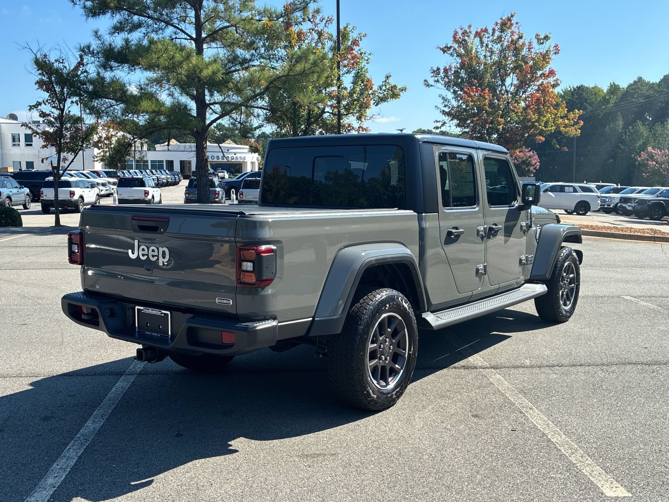 Used 2022 Jeep Gladiator Overland w/ Popular Equipment Package AWD/4WD image 4