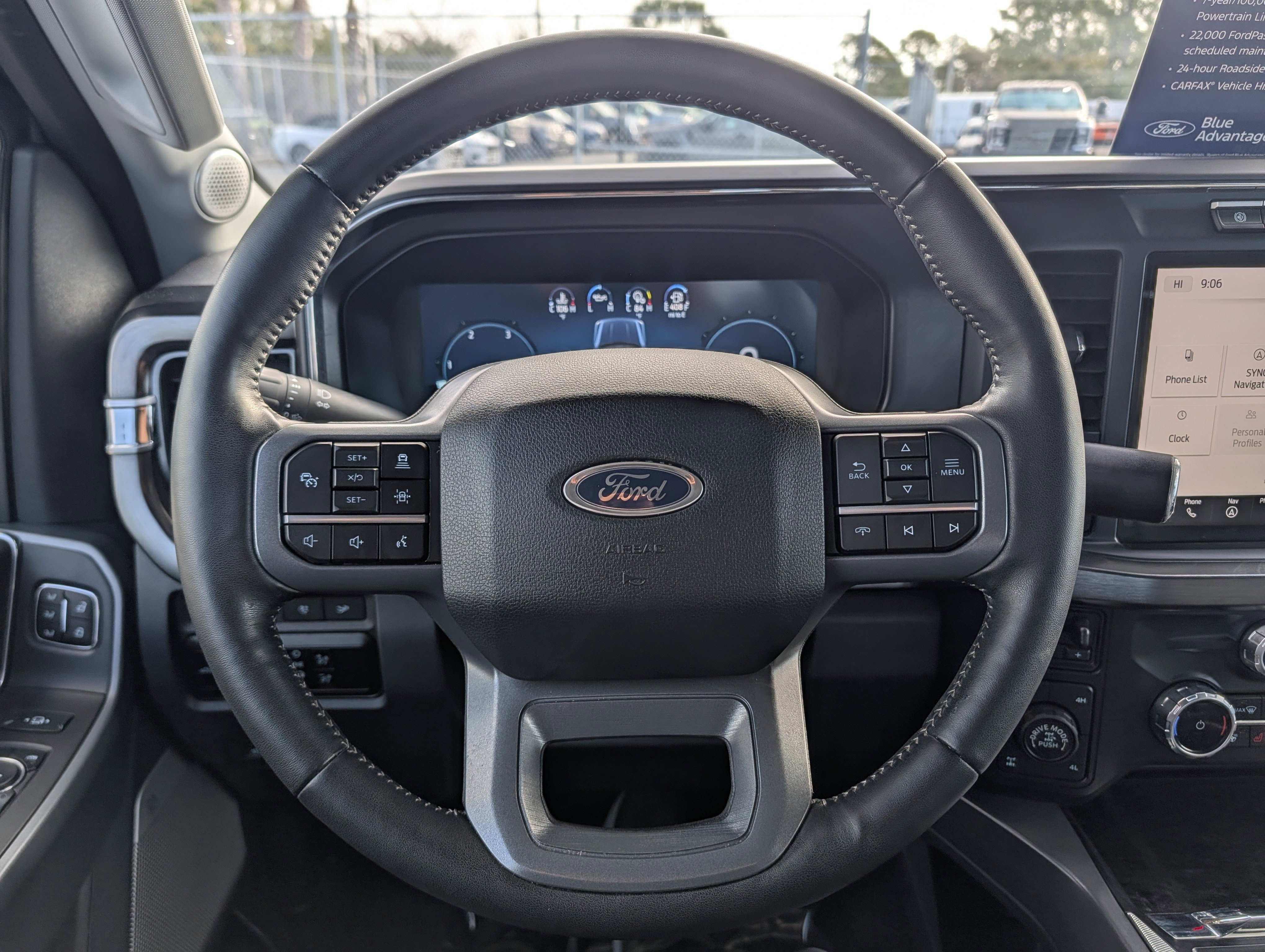 Certified 2024 Ford F350 Lariat w/ Lariat Ultimate Package image 27