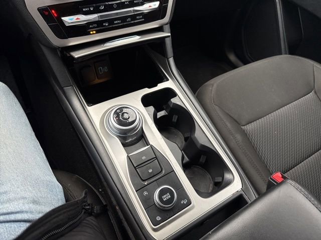 Certified 2023 Ford Explorer XLT image 16