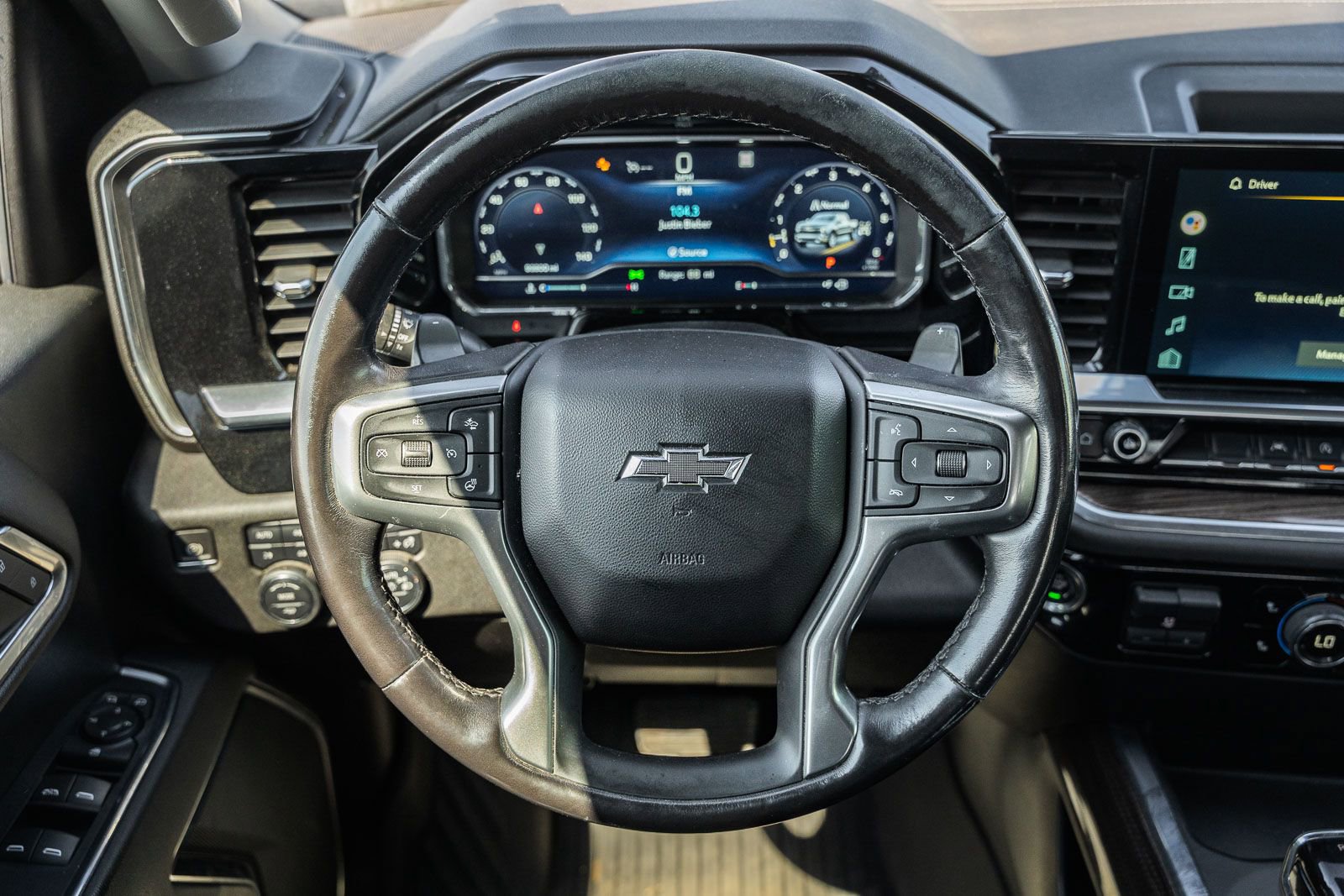 Used 2022 Chevrolet Silverado 1500 RST AWD/4WD image 23