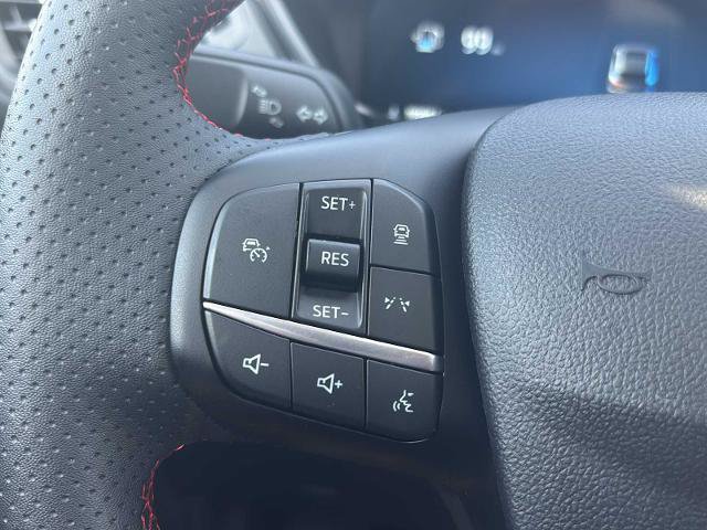 Certified 2025 Ford Escape ST-Line Elite w/ Premium Technology Package AWD/4WD image 30