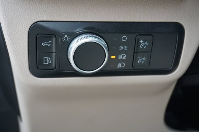 Certified 2021 Ford Escape SE w/ SE Sport Appearance Package FWD image 27