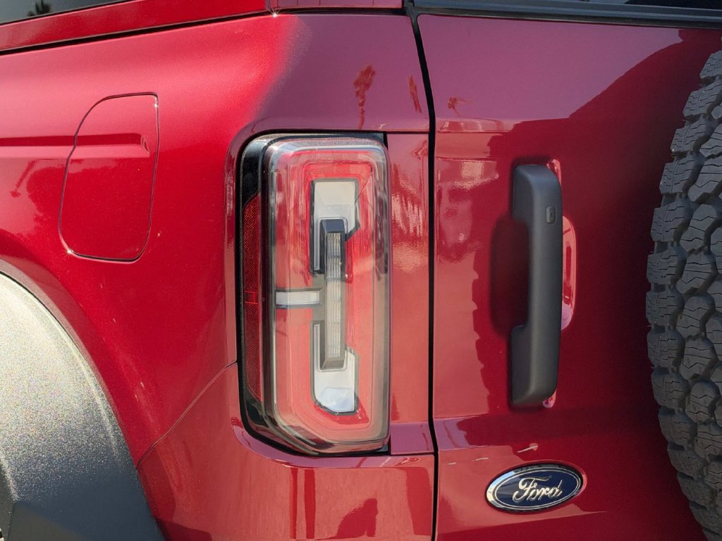 Certified 2025 Ford Bronco Badlands AWD/4WD image 8