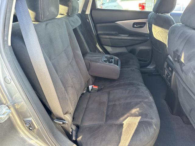 Used 2020 Nissan Murano SV image 11