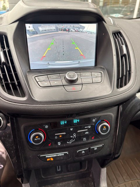 Certified 2019 Ford Escape SE FWD image 22