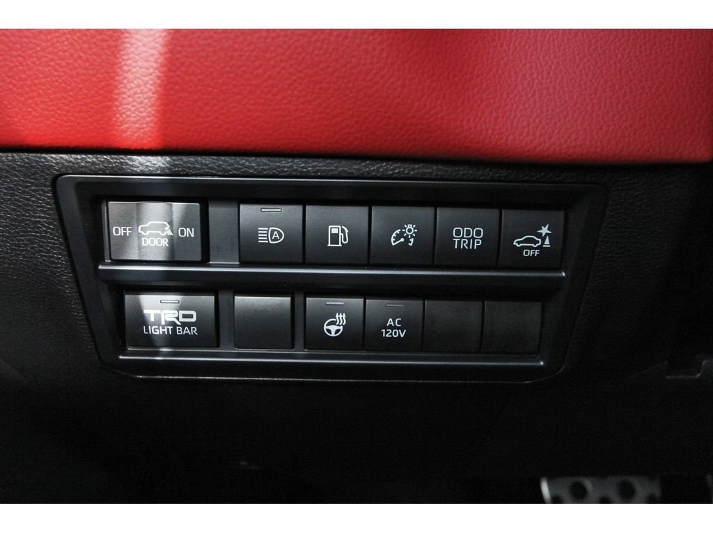Used 2025 Toyota Sequoia TRD Pro AWD/4WD image 21
