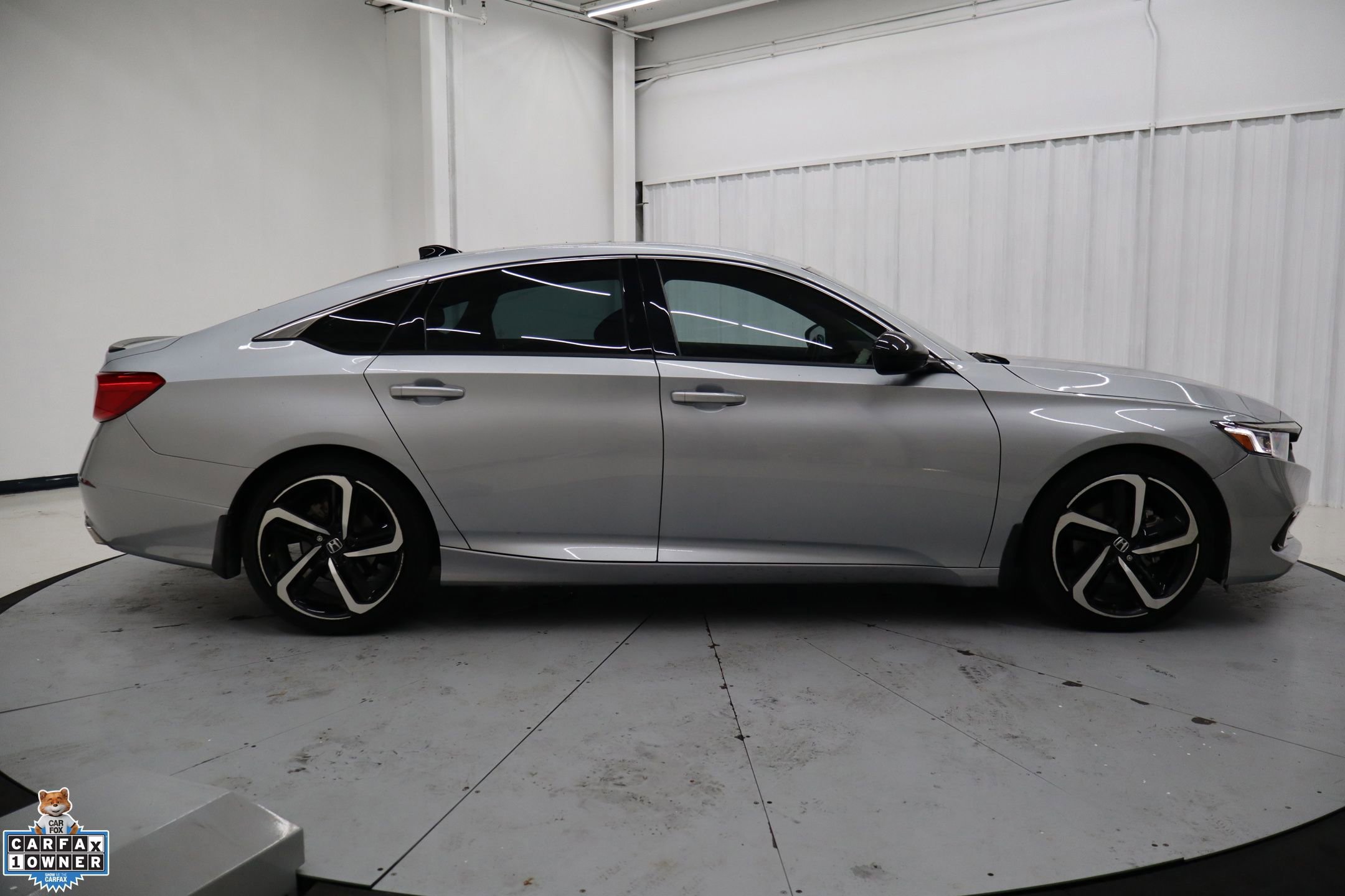 Used 2022 Honda Accord Sport image 8