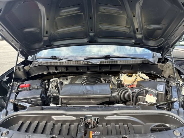 Used 2020 Chevrolet Silverado 1500 Custom w/ Custom Value Package AWD/4WD image 24