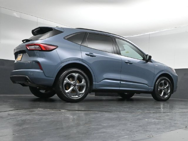 Certified 2024 Ford Escape ST-Line w/ Tech Pack #1 AWD/4WD image 44