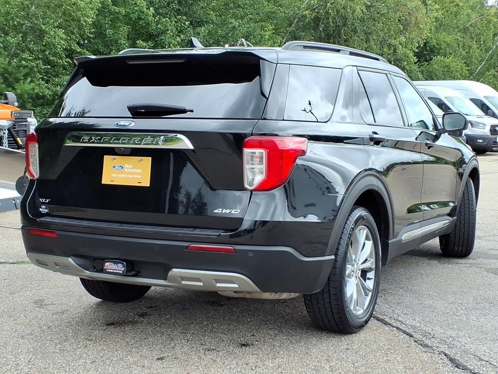 Certified 2023 Ford Explorer XLT w/ Equipment Group 202A AWD/4WD image 4