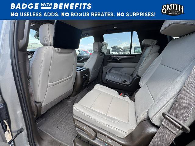 Used 2025 GMC Yukon Elevation w/ Elevation Premium Package AWD/4WD image 20